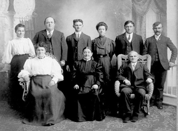 John Skroch and Mary Sobotta Famil